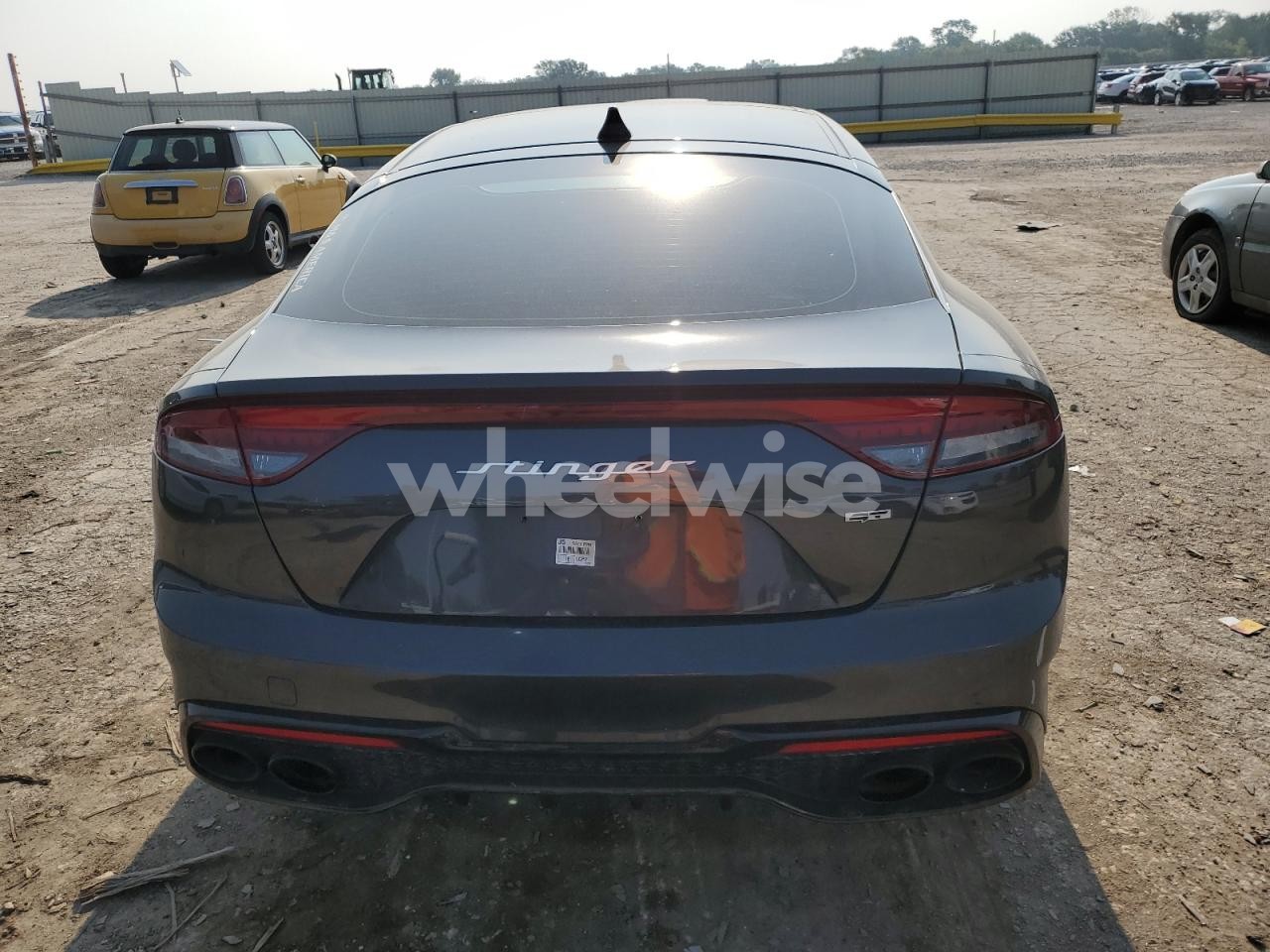 Photo 6 of 2023 KIA STINGER GT2 (VIN KNAE55LC2P6126357)
