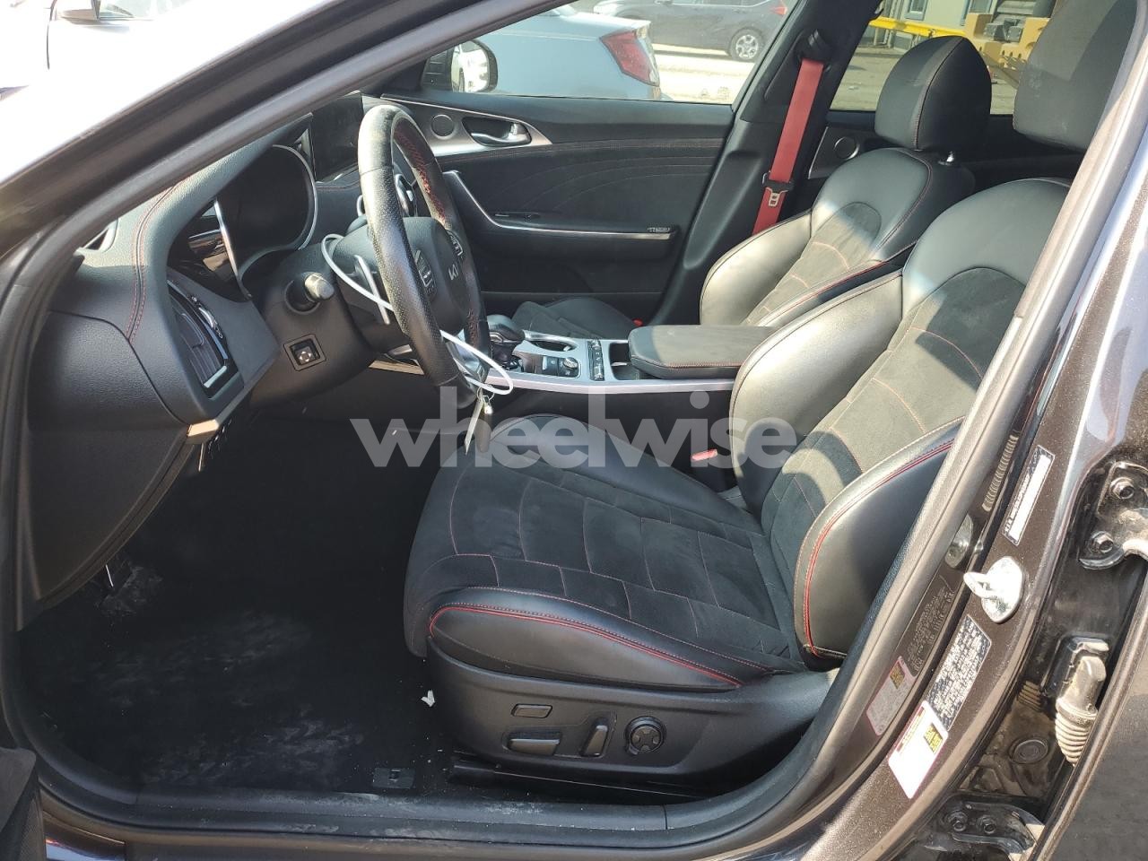 Photo 7 of 2023 KIA STINGER GT2 (VIN KNAE55LC2P6126357)