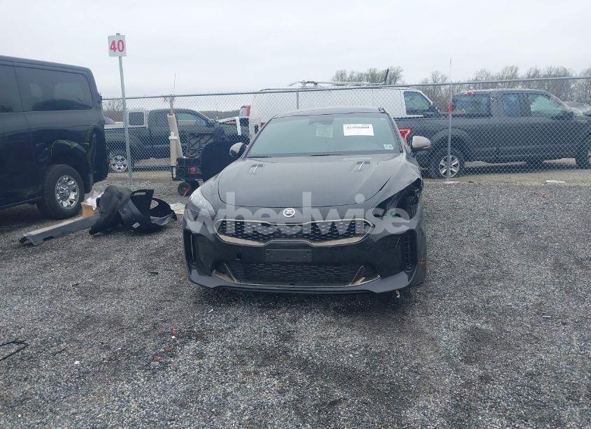 Photo 13 of 2023 Kia Stinger GT2 (VIN KNAE55LC2P6135737)