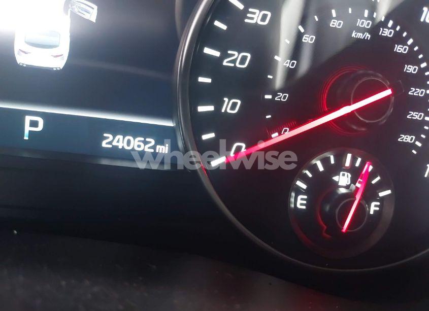 Photo 16 of 2023 Kia Stinger GT2 (VIN KNAE55LC2P6135737)