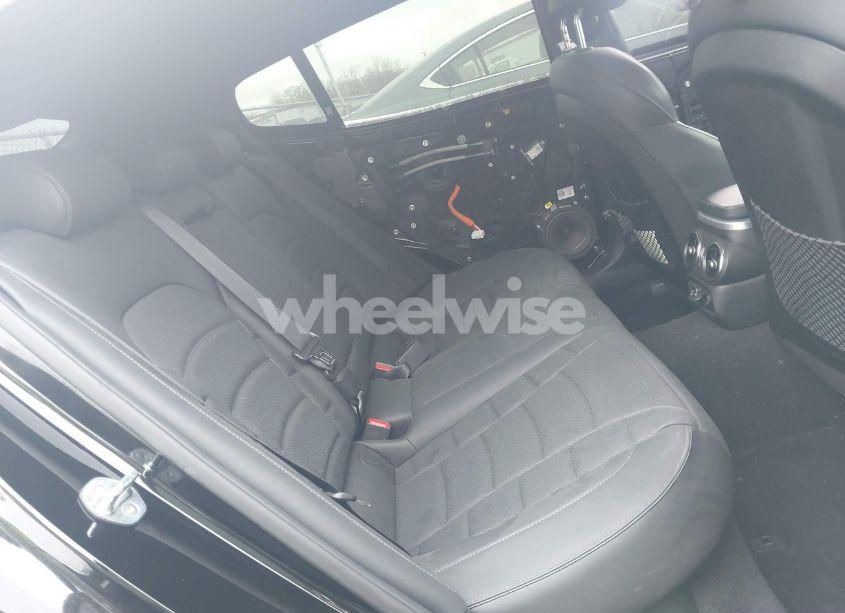 Photo 8 of 2023 Kia Stinger GT2 (VIN KNAE55LC2P6135737)