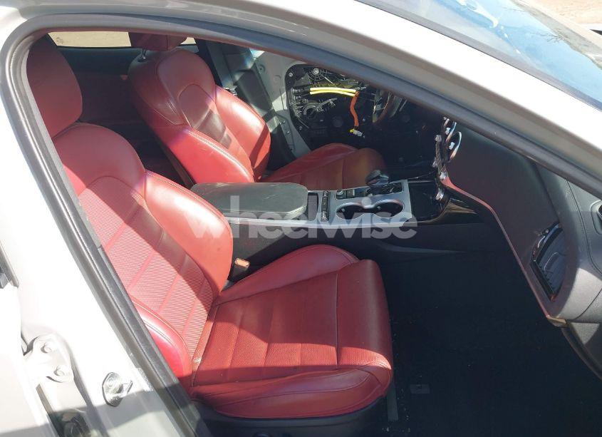 Photo 5 of 2018 Kia Stinger GT2 (VIN KNAE55LC4J6022475)