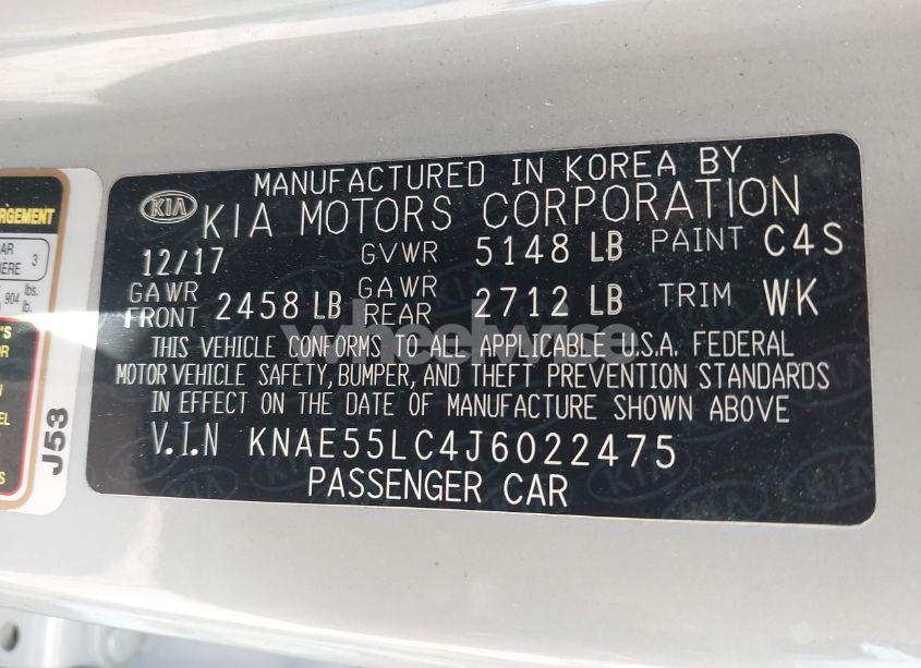 Photo 9 of 2018 Kia Stinger GT2 (VIN KNAE55LC4J6022475)