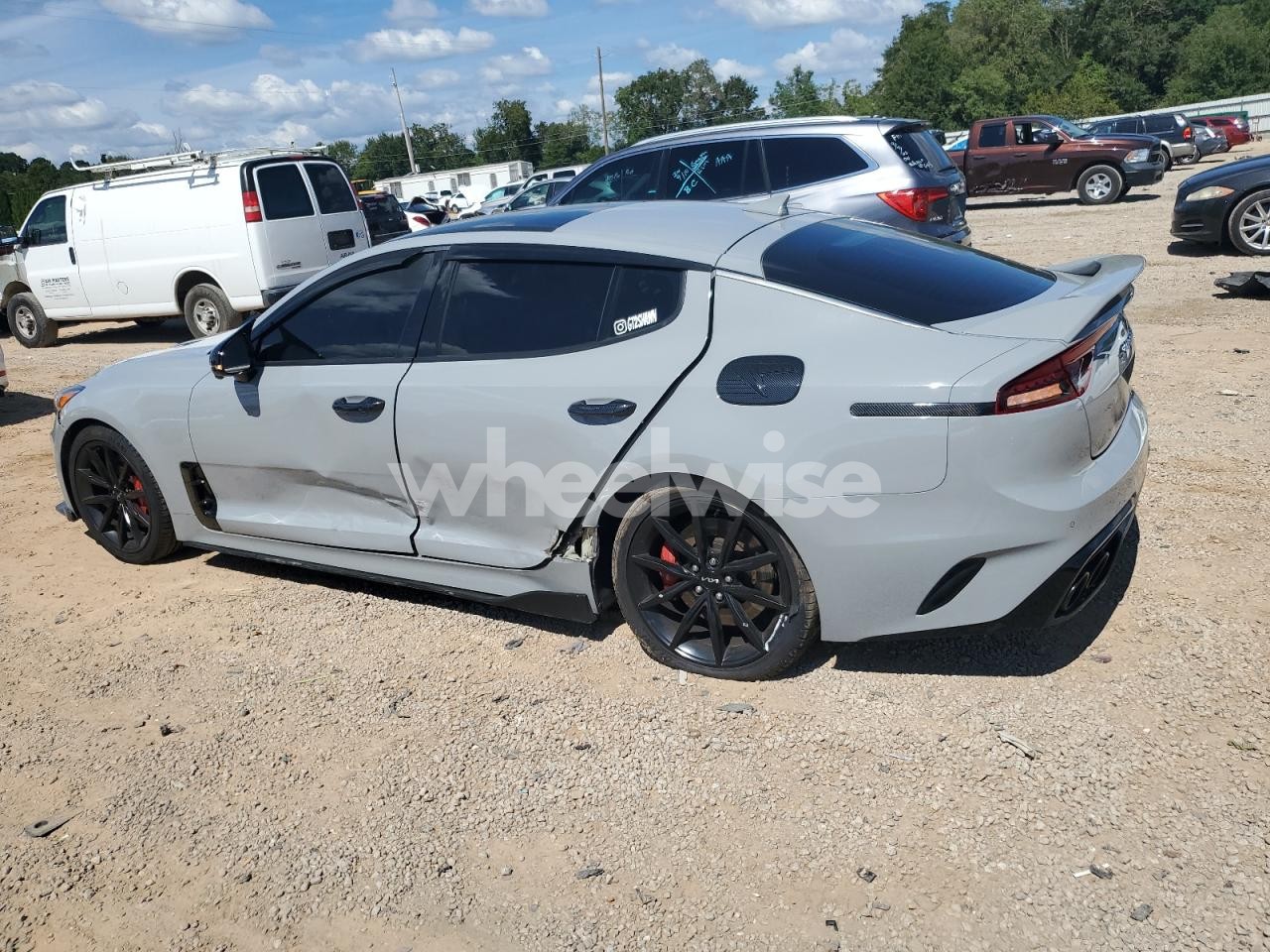 Photo 2 of 2022 KIA STINGER GT2 (VIN KNAE55LC4N6108942)