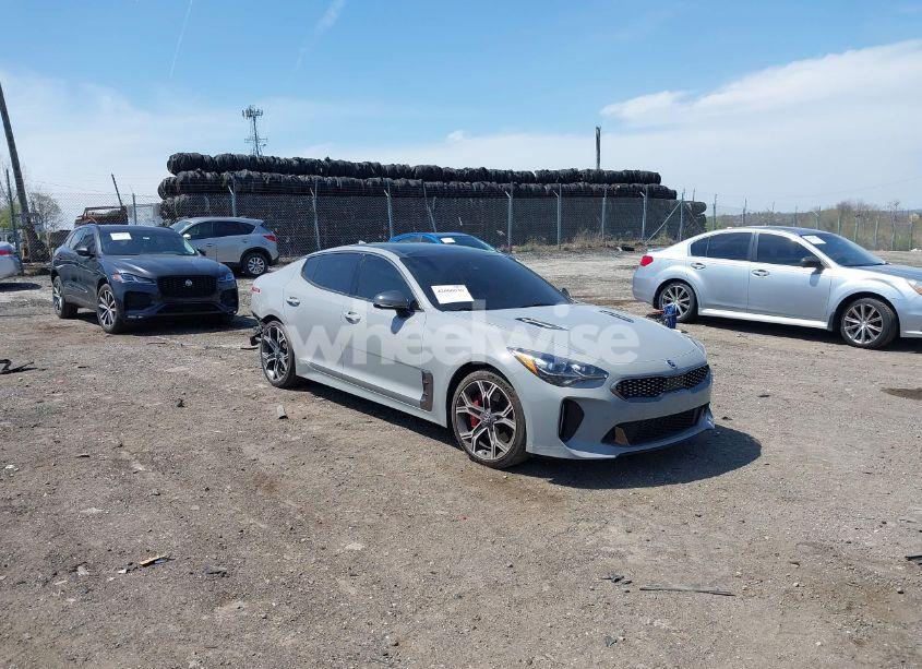 2021 Kia Stinger GT2 (VIN KNAE55LC5M6097786) main photo