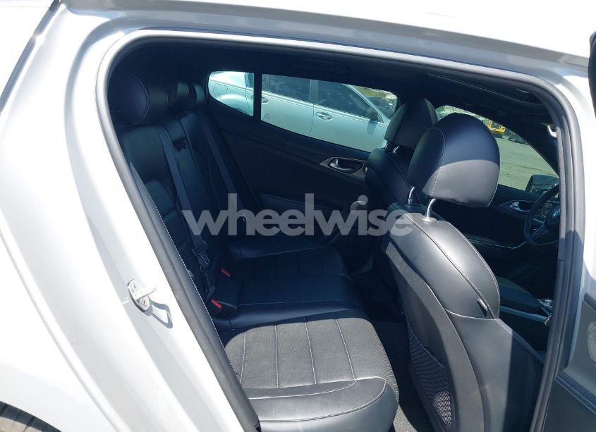 Photo 8 of 2021 Kia Stinger GT2 (VIN KNAE55LC5M6097786)