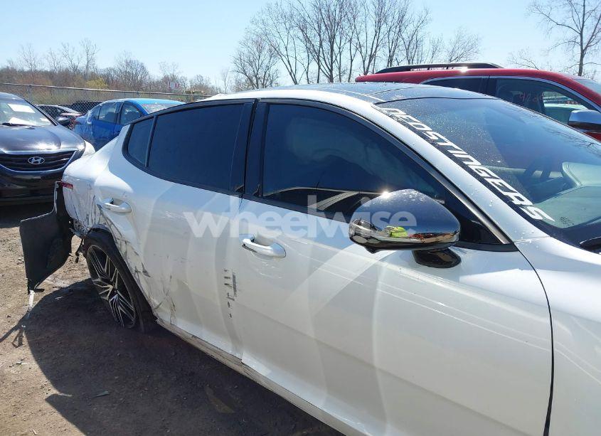 Photo 13 of 2023 Kia Stinger GT2 (VIN KNAE55LC6P6131643)
