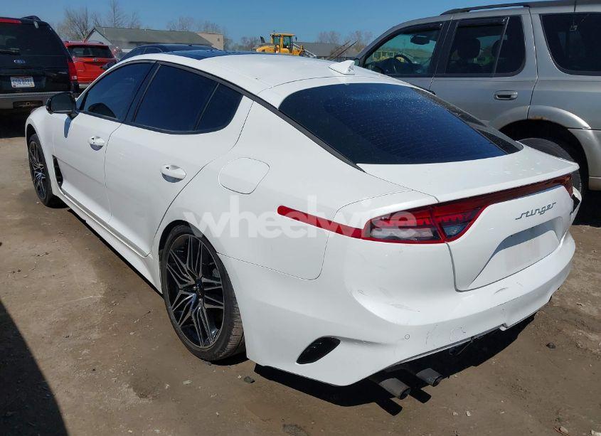 Photo 3 of 2023 Kia Stinger GT2 (VIN KNAE55LC6P6131643)