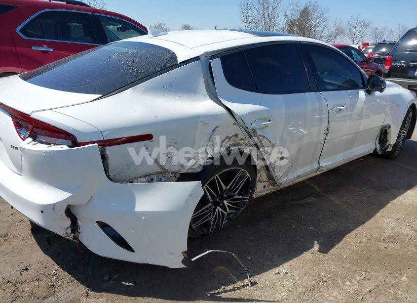 Photo 6 of 2023 Kia Stinger GT2 (VIN KNAE55LC6P6131643)
