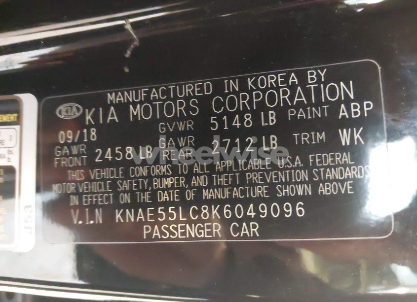 Photo 9 of 2019 Kia Stinger GT2 (VIN KNAE55LC8K6049096)