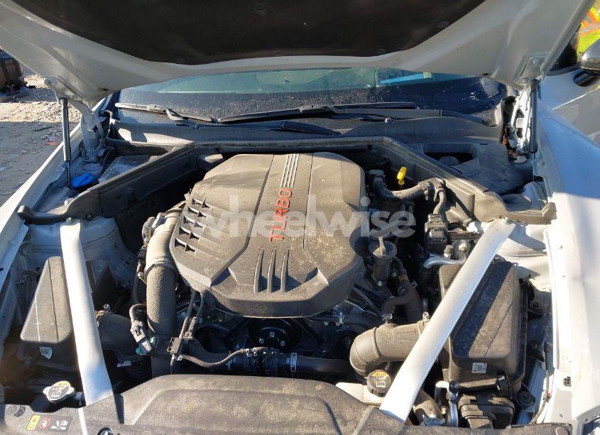 Photo 10 of 2023 Kia Stinger GT2 (VIN KNAE55LC8P6131689)