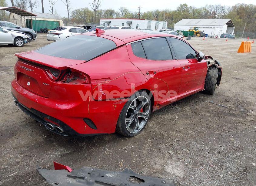 Photo 4 of 2018 Kia Stinger GT2 (VIN KNAE55LCXJ6012100)
