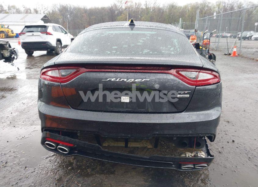 Photo 16 of 2019 Kia Stinger GT2 (VIN KNAE55LCXK6065994)