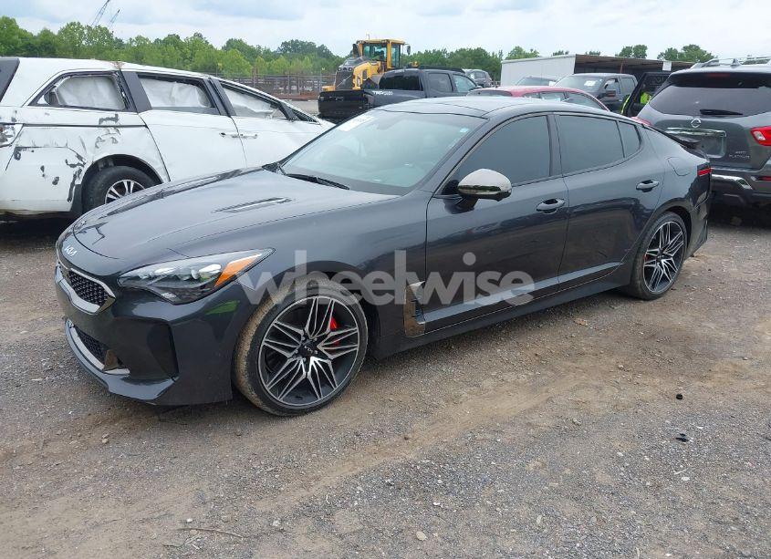 Photo 2 of 2023 Kia Stinger GT2 (VIN KNAE55LCXP6135209)