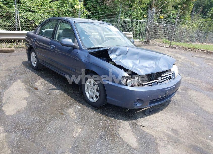 2002 Kia Spectra LS (VIN KNAFB121025143629) main photo