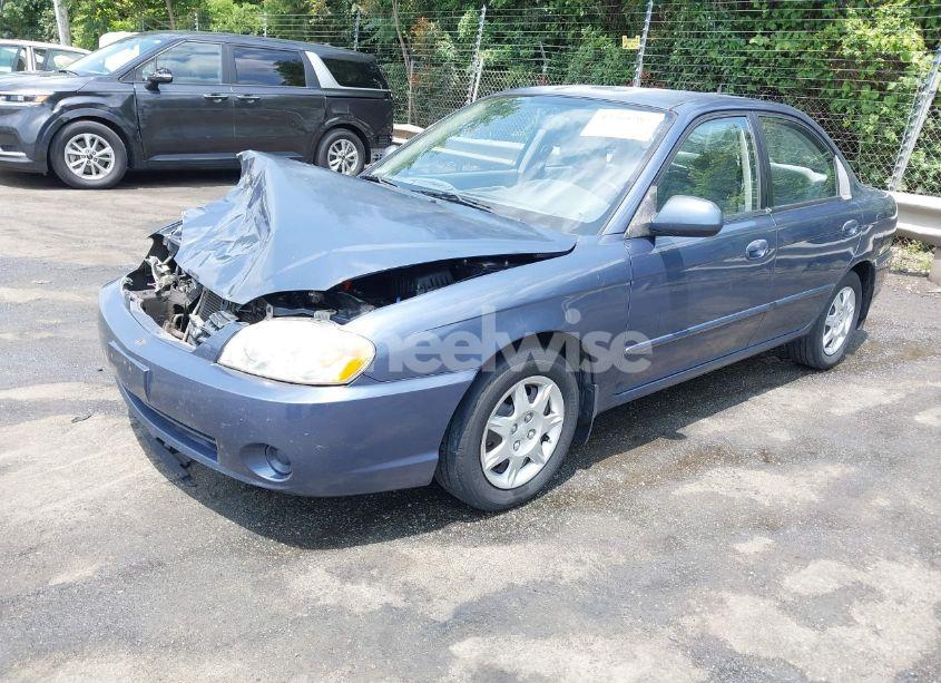 Photo 6 of 2002 Kia Spectra LS (VIN KNAFB121025143629)