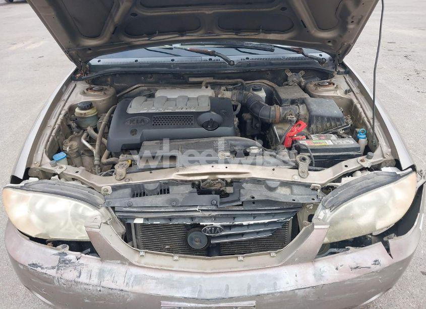 Photo 10 of 2003 Kia Spectra LS (VIN KNAFB121135263215)