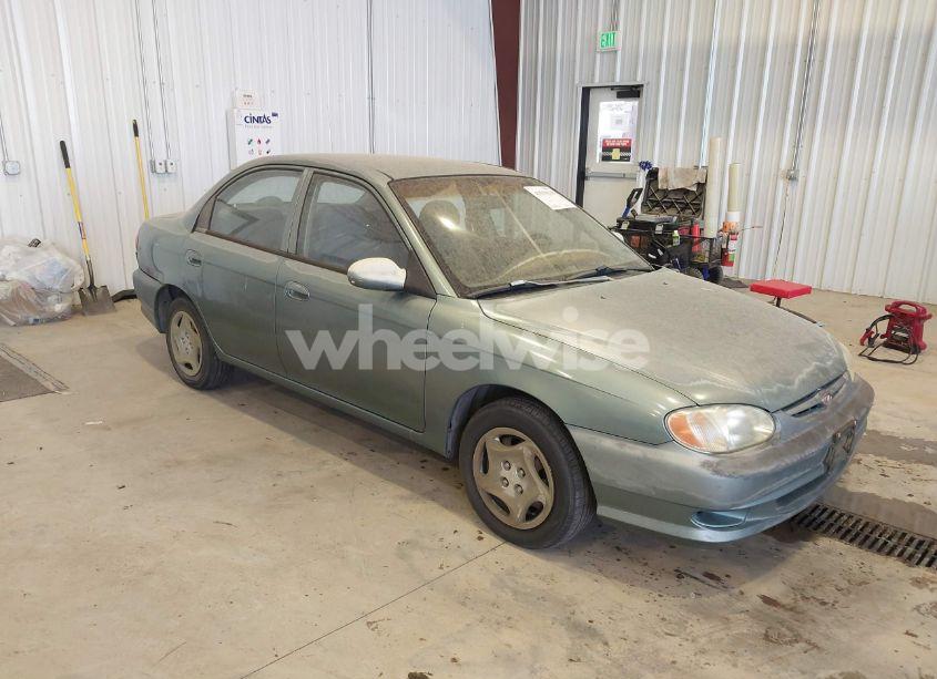 2000 Kia Sephia LS/LS W/POWER PKG (VIN KNAFB1214Y5899800) main photo
