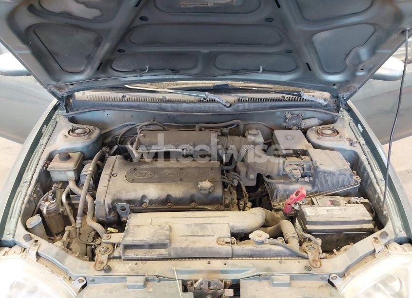 Photo 10 of 2000 Kia Sephia LS/LS W/POWER PKG (VIN KNAFB1214Y5899800)