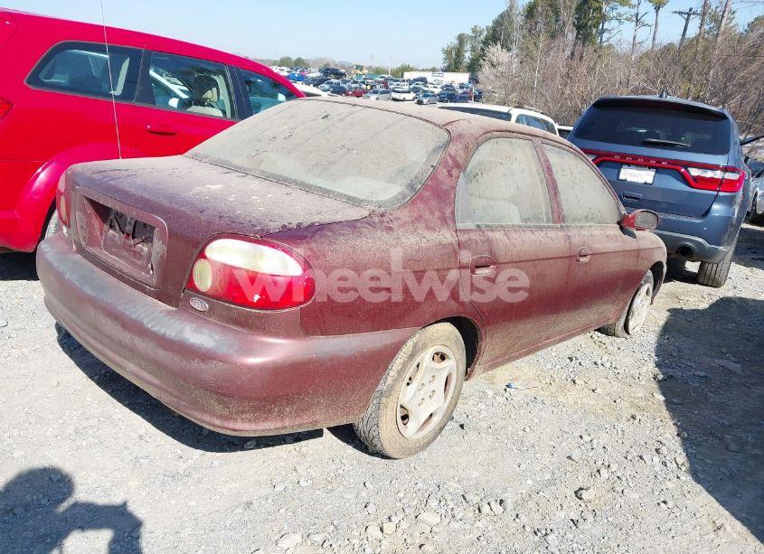 Photo 4 of 2001 Kia Sephia LS (VIN KNAFB121715045535)