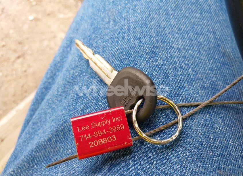 Photo 11 of 2002 Kia Spectra LS (VIN KNAFB121825151638)