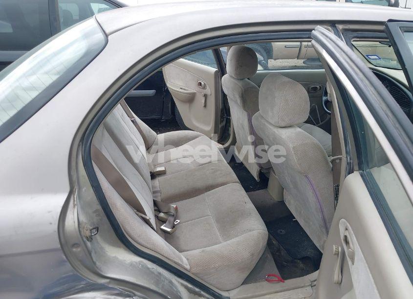 Photo 8 of 2002 Kia Spectra LS (VIN KNAFB121825151638)