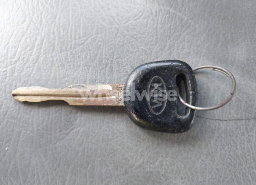 Photo 11 of 2001 Kia Spectra GS/GSX (VIN KNAFB161015032068)