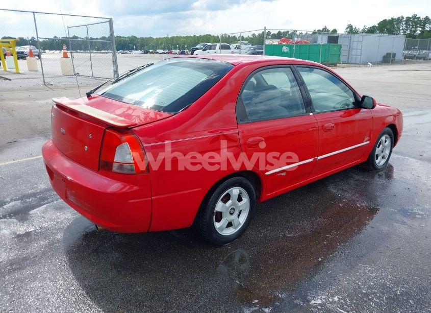 Photo 4 of 2002 Kia Spectra GS/GSX (VIN KNAFB161X25089511)