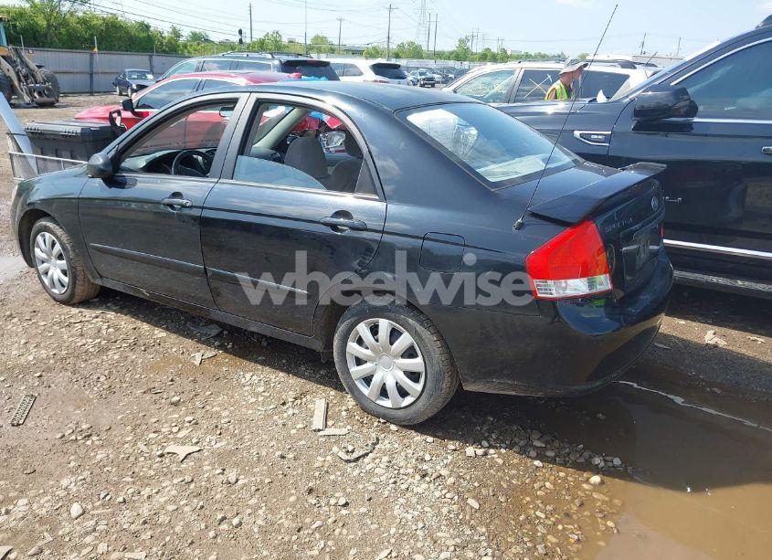 Photo 3 of 2007 Kia Spectra EX (VIN KNAFE121075478632)