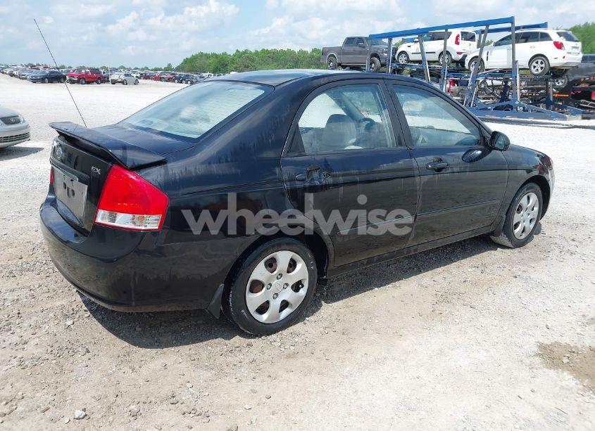 Photo 4 of 2007 Kia Spectra EX (VIN KNAFE121175472953)