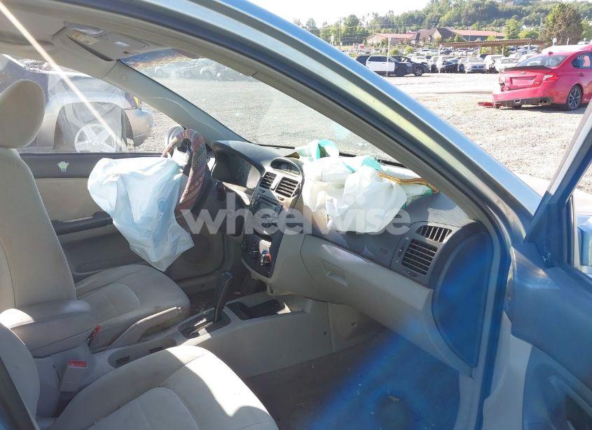 Photo 5 of 2006 Kia Spectra EX/LX/SX (VIN KNAFE121265209210)