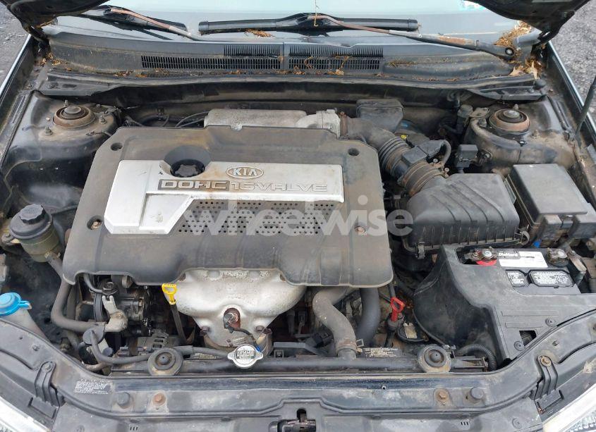 Photo 10 of 2005 Kia Spectra EX/LX/SX (VIN KNAFE121355138257)