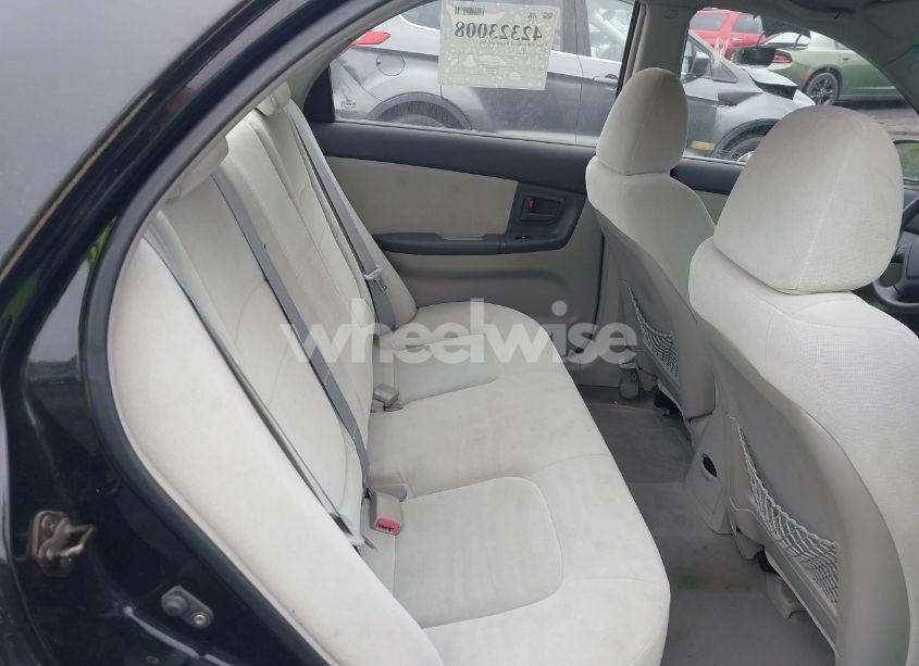 Photo 8 of 2005 Kia Spectra EX/LX/SX (VIN KNAFE121355138257)