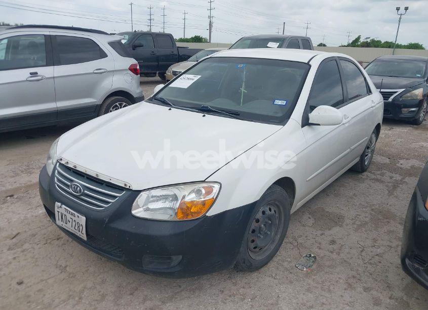 Photo 2 of 2008 Kia Spectra EX (VIN KNAFE121385494678)