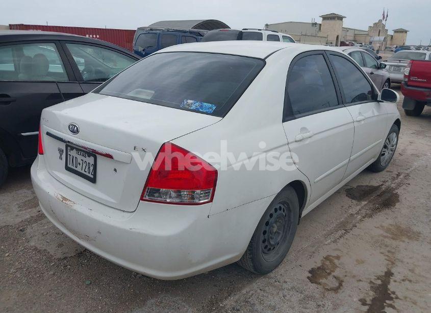 Photo 4 of 2008 Kia Spectra EX (VIN KNAFE121385494678)