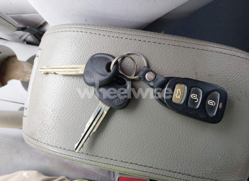 Photo 11 of 2007 Kia Spectra EX (VIN KNAFE121475430485)