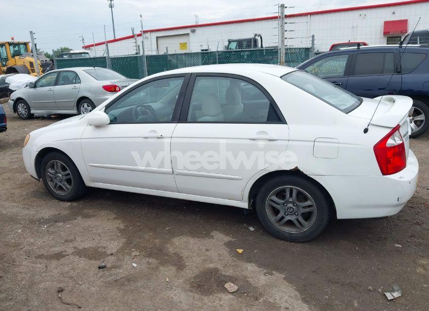 Photo 14 of 2005 Kia Spectra EX/LX/SX (VIN KNAFE121555101050)