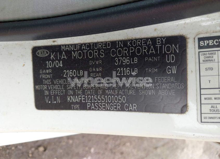 Photo 9 of 2005 Kia Spectra EX/LX/SX (VIN KNAFE121555101050)