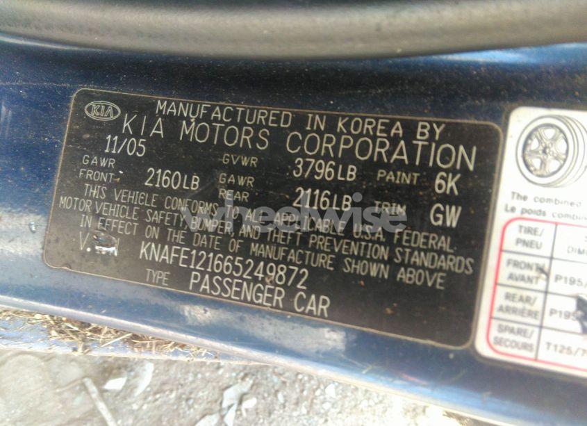 Photo 9 of 2006 Kia Spectra EX/LX/SX (VIN KNAFE121665249872)