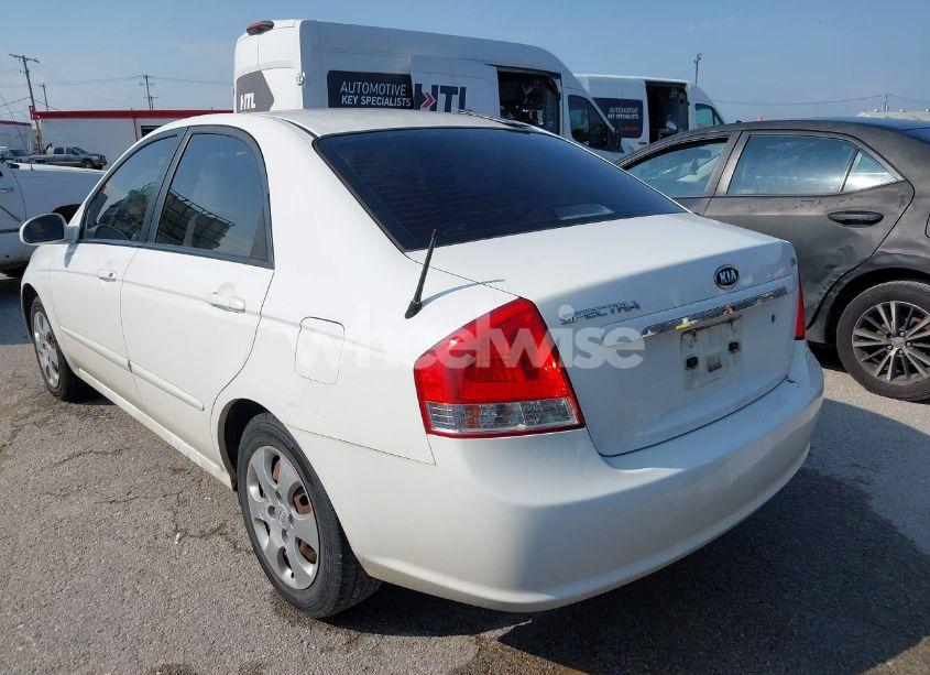 Photo 3 of 2007 Kia Spectra EX (VIN KNAFE121675445912)