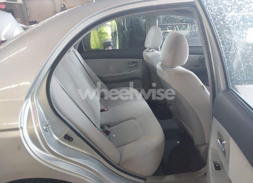 Photo 8 of 2007 Kia Spectra EX (VIN KNAFE121675464184)