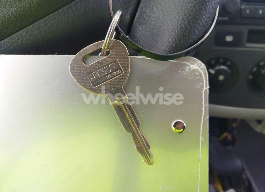 Photo 11 of 2005 Kia Spectra EX/LX/SX (VIN KNAFE121755142490)