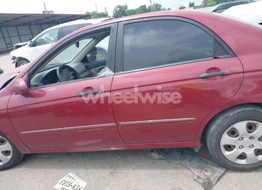 Photo 14 of 2006 Kia Spectra EX/LX/SX (VIN KNAFE121865358303)