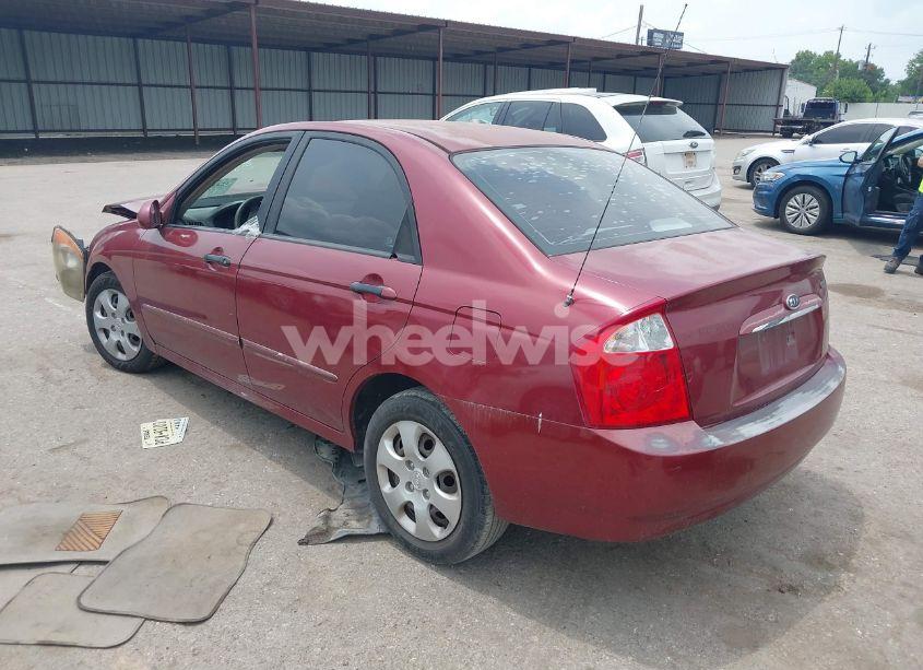 Photo 3 of 2006 Kia Spectra EX/LX/SX (VIN KNAFE121865358303)