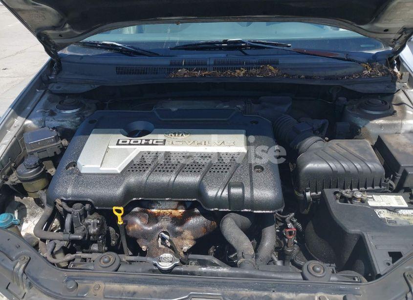 Photo 10 of 2004 Kia Spectra EX/LX (VIN KNAFE122145036611)