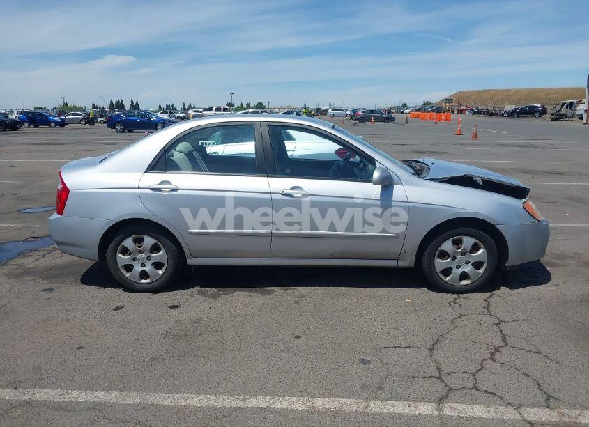 Photo 13 of 2006 Kia Spectra EX/LX/SX (VIN KNAFE122365290517)