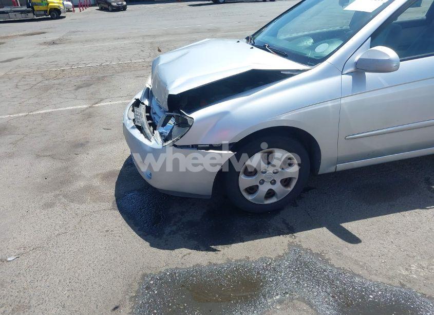 Photo 17 of 2006 Kia Spectra EX/LX/SX (VIN KNAFE122365290517)