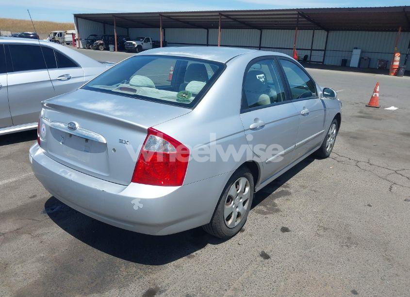 Photo 4 of 2006 Kia Spectra EX/LX/SX (VIN KNAFE122365290517)