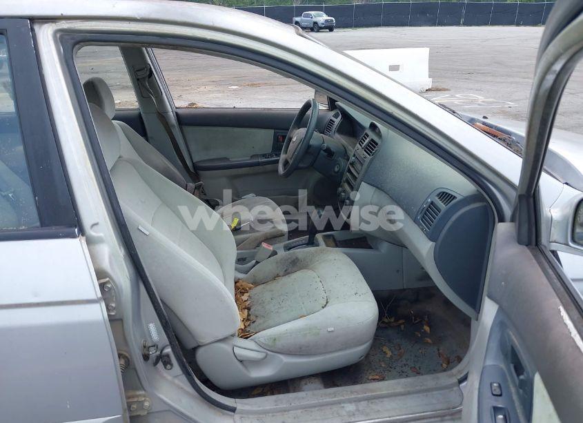 Photo 5 of 2006 Kia Spectra EX/LX/SX (VIN KNAFE122565327356)