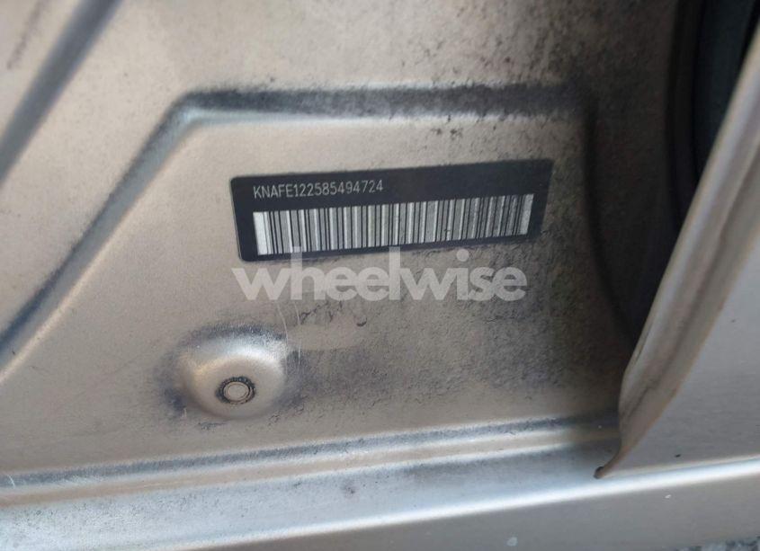 Photo 9 of 2008 Kia Spectra EX (VIN KNAFE122585494724)